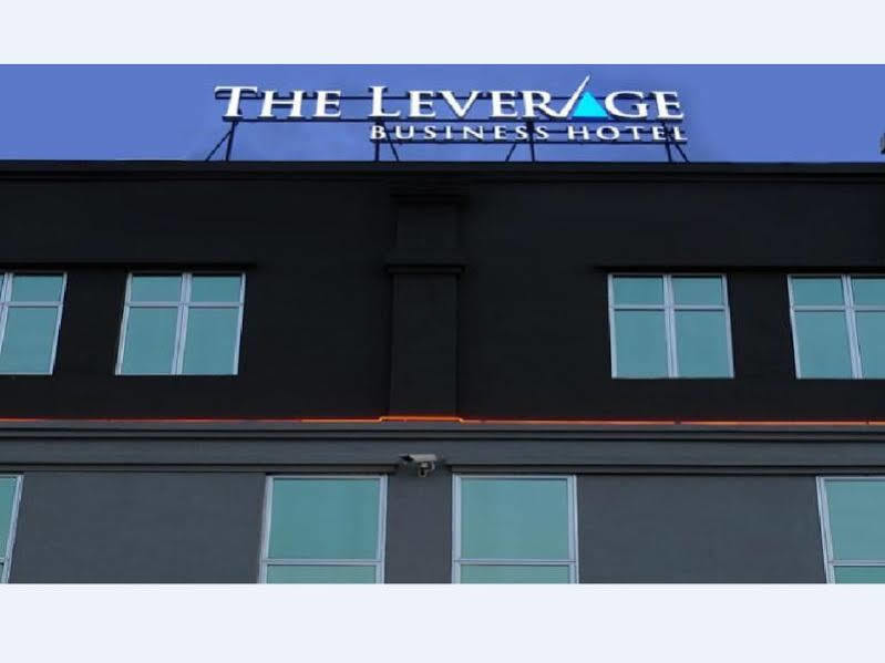 เดอะ เลเวอเรจ บิสิเนส โฮเทล  Hotel อลอร์สตาร์ ภายนอก รูปภาพ